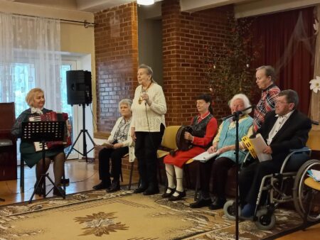 Šventinė Velykų savaitė tęsiasi…