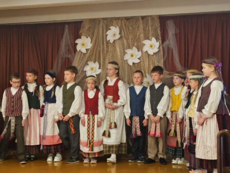 Folklorinio ansamblio koncertas
